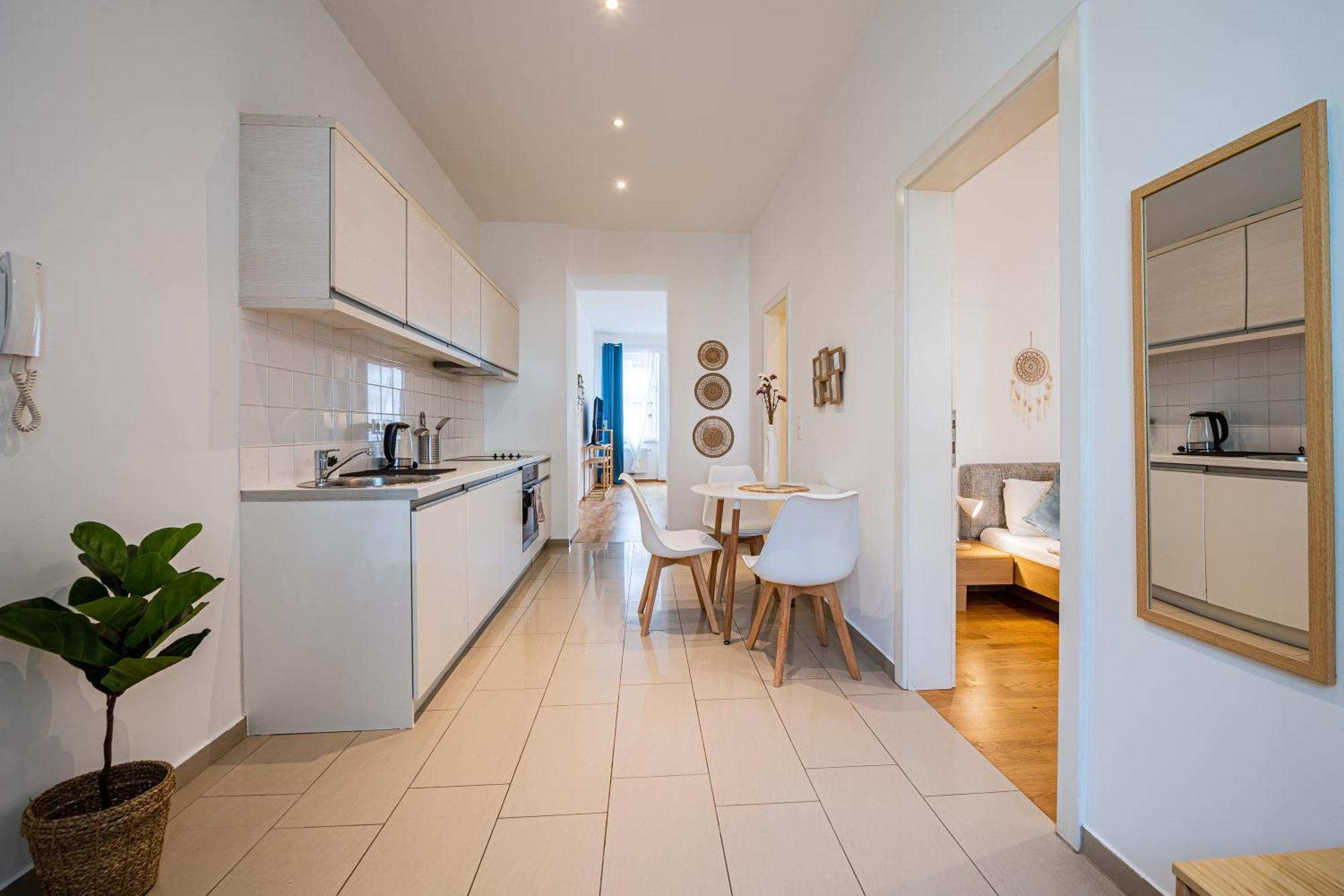Vienna My City Apartment Garden View Bagian luar foto