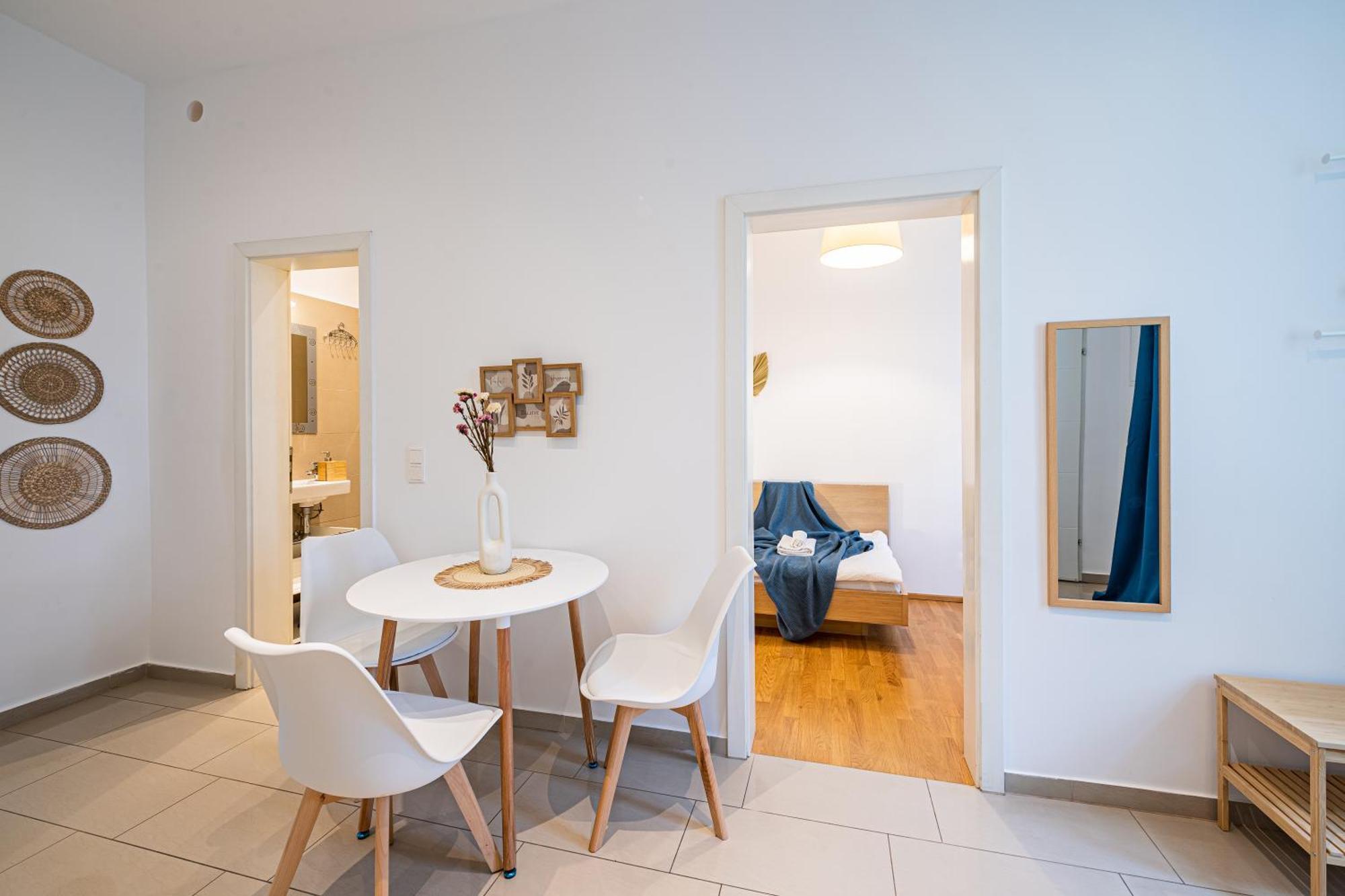 Vienna My City Apartment Garden View Bagian luar foto